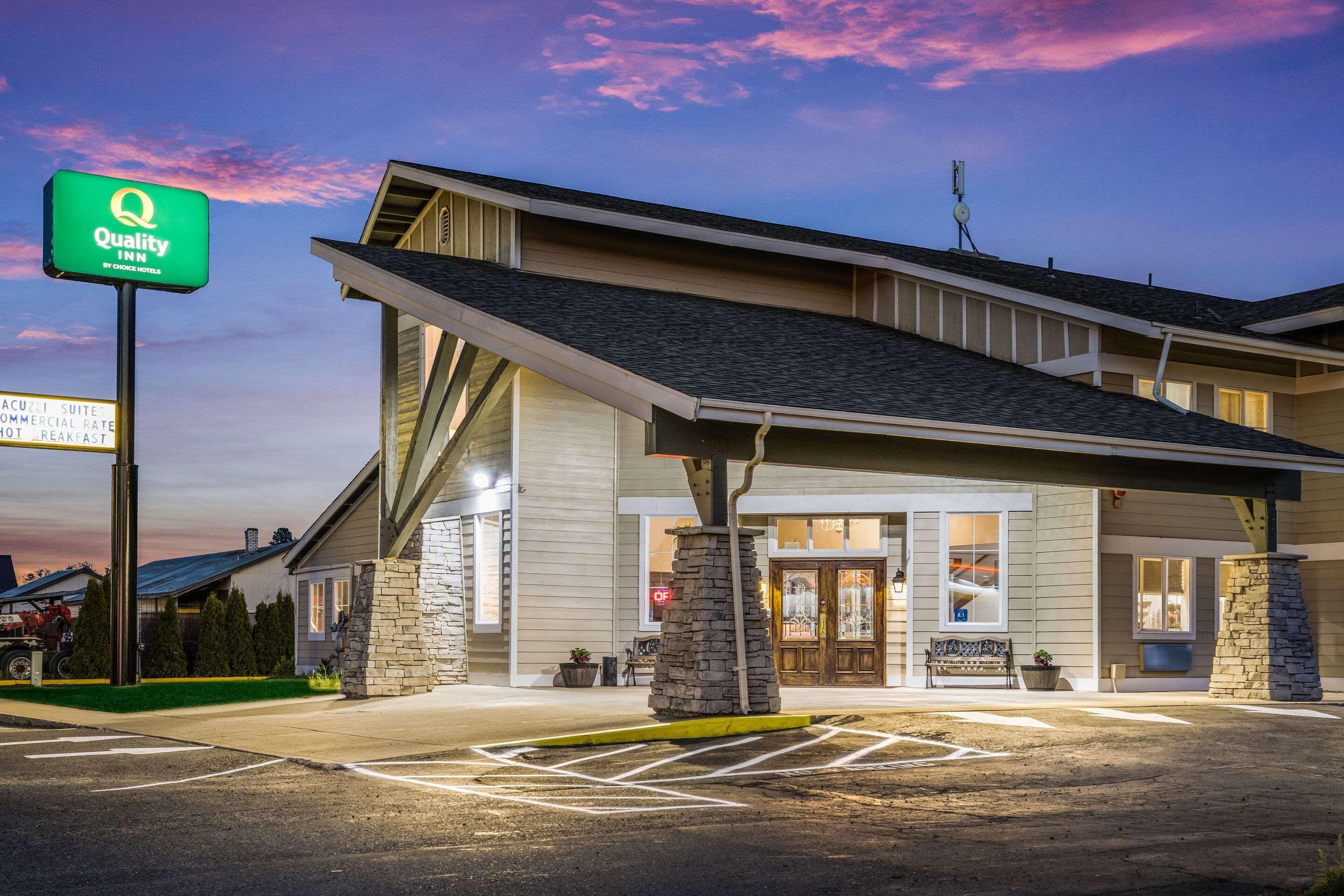 Quality Inn Cle Elum-Ellensburg Exterior photo